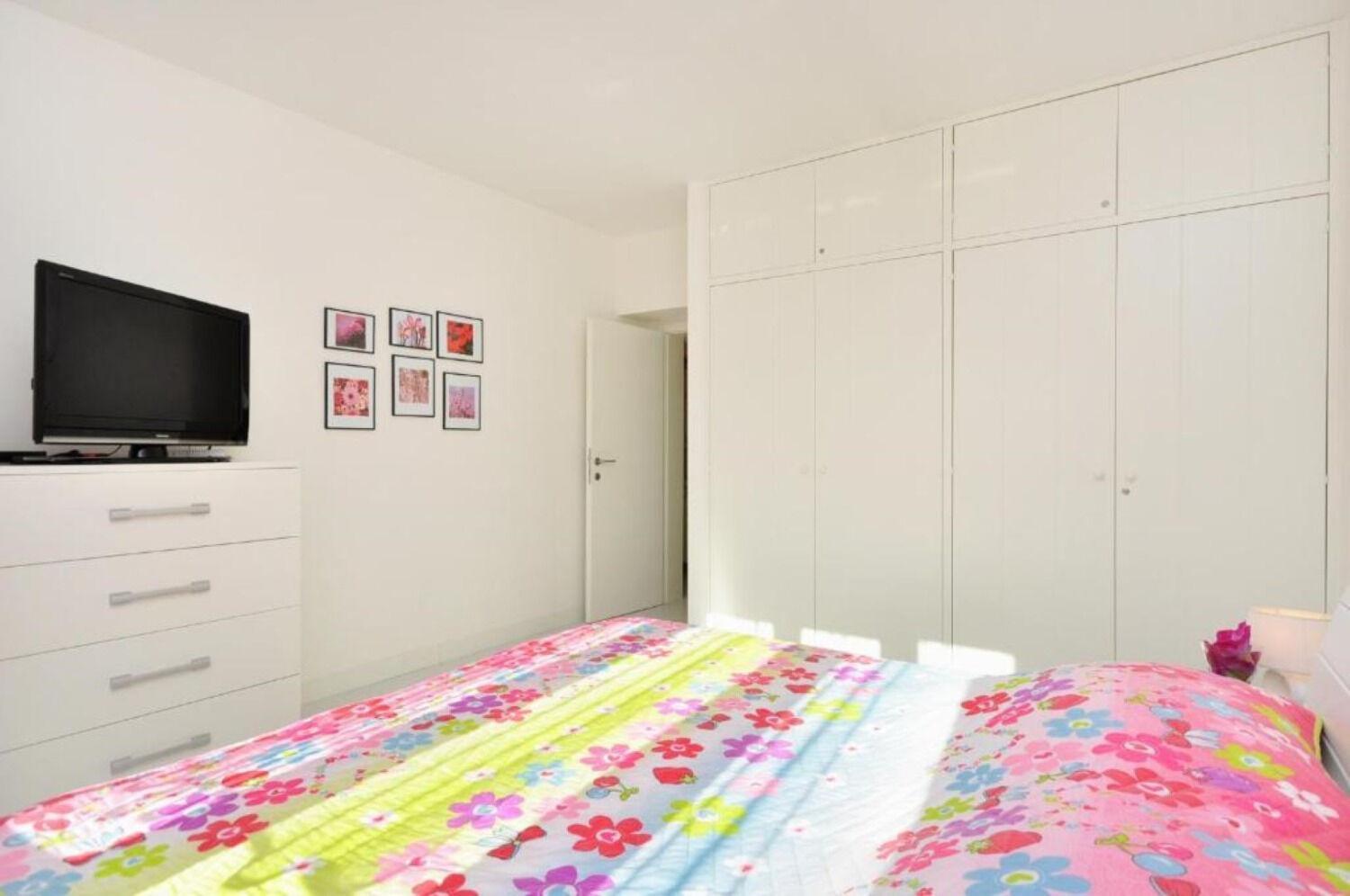 Ginestra- Cosy Split